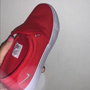 women’s Nike shoes